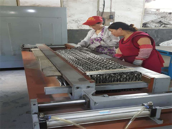 生產(chǎn)車(chē)間